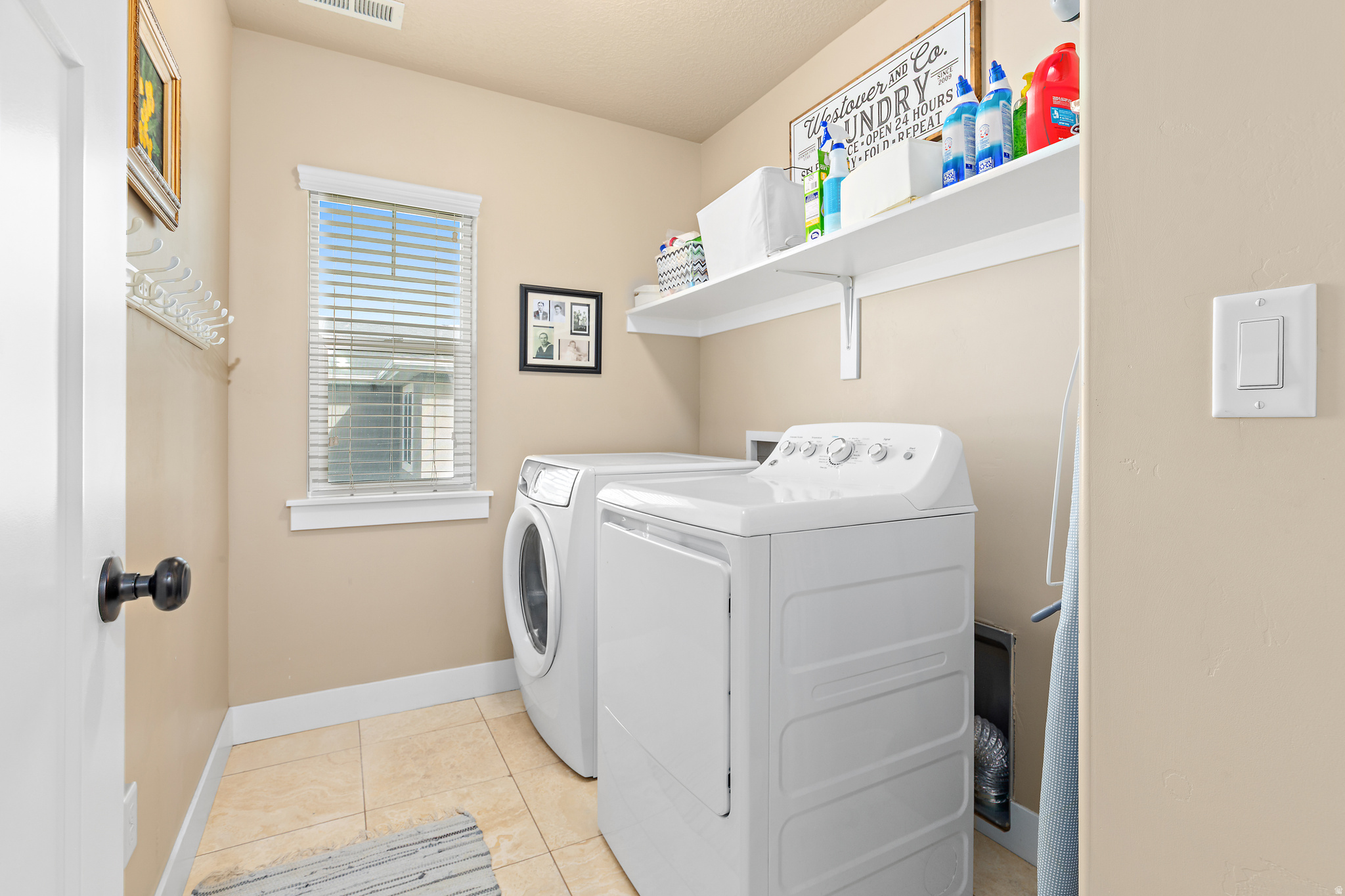 EAST MEADOWS ESTATES - Residential