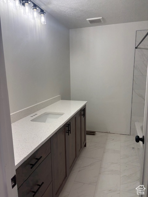 REGENCY GARDENS - Residential