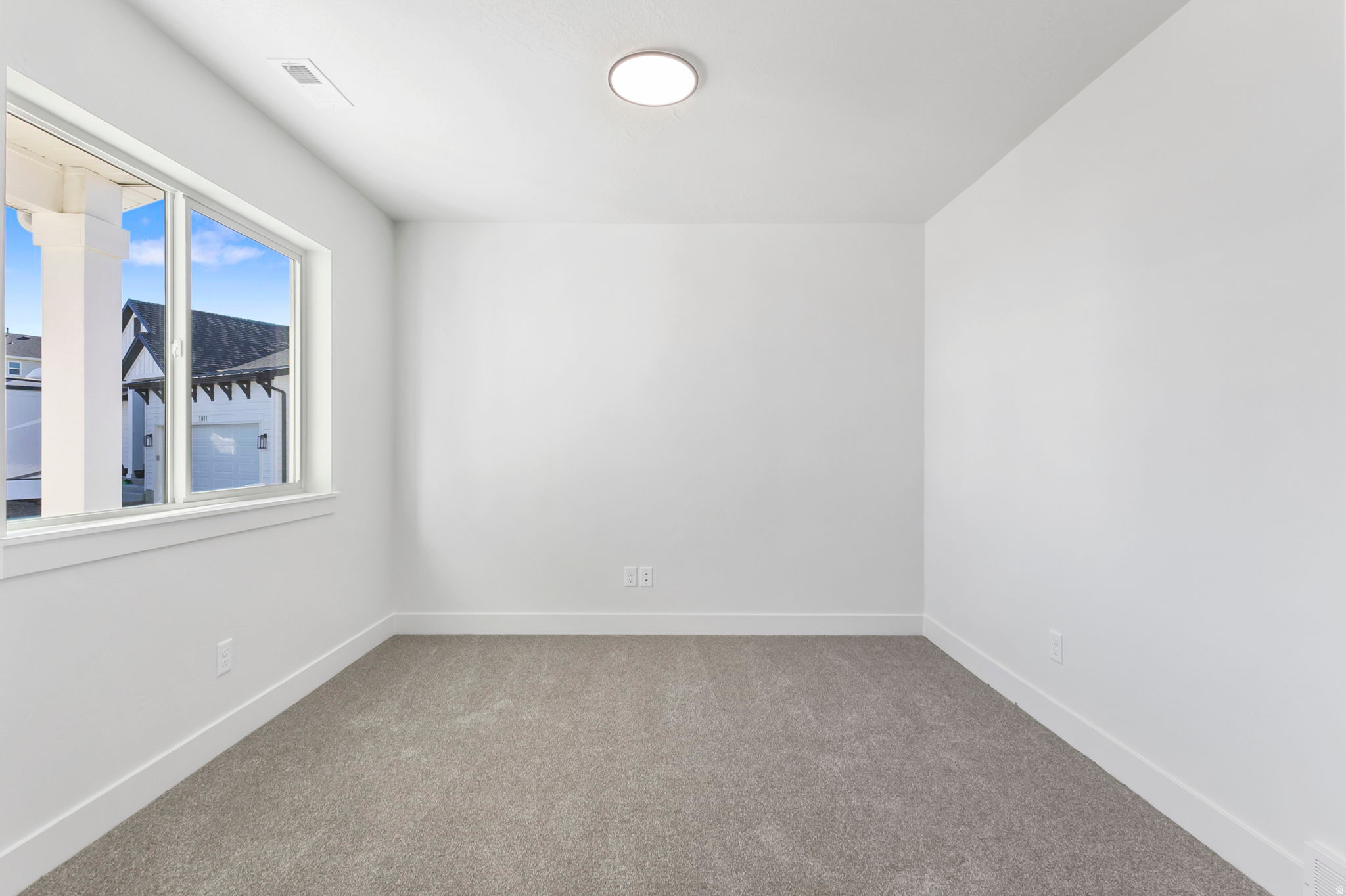 REGENCY GARDENS - Residential