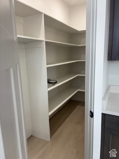 REGENCY GARDENS - Residential
