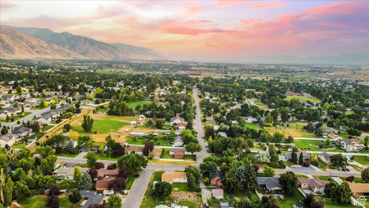 294 N 200, Hyde Park, Utah image 27