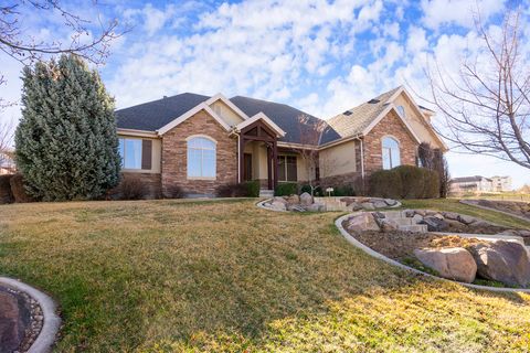 Tiny photo for 14 N 850 E, Lindon, UT 84042 (MLS # 2144994)