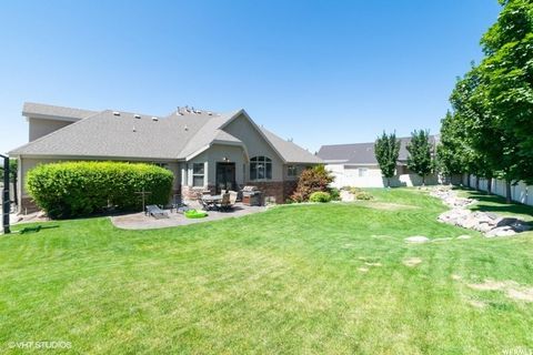 Tiny photo for 14 N 850 E, Lindon, UT 84042 (MLS # 2144994)