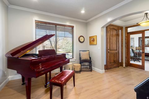 Tiny photo for 14 N 850 E, Lindon, UT 84042 (MLS # 2144994)