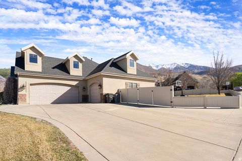 Tiny photo for 14 N 850 E, Lindon, UT 84042 (MLS # 2144994)
