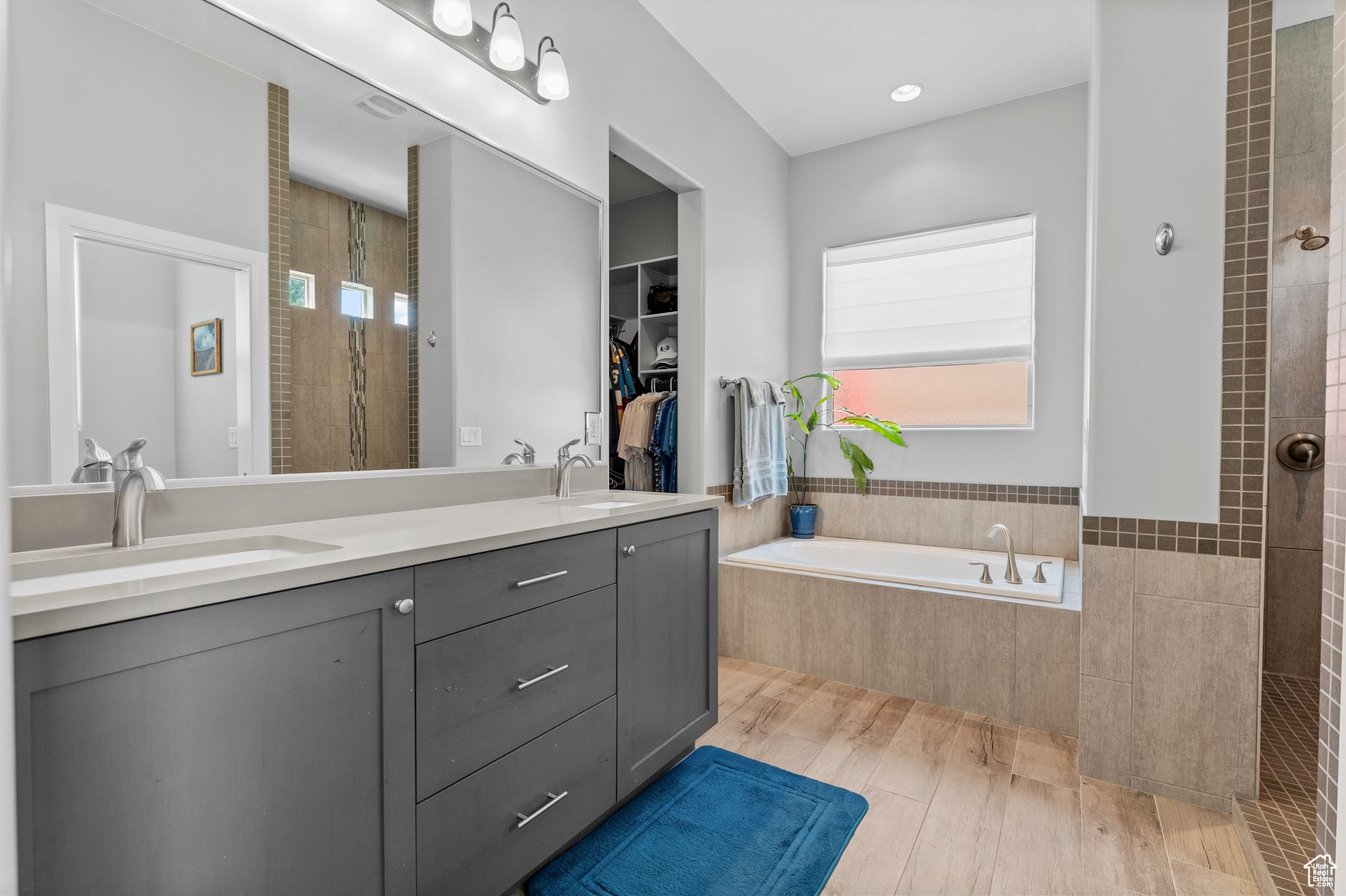 DUNES AT SAND HOLLOW RESORT - Residential