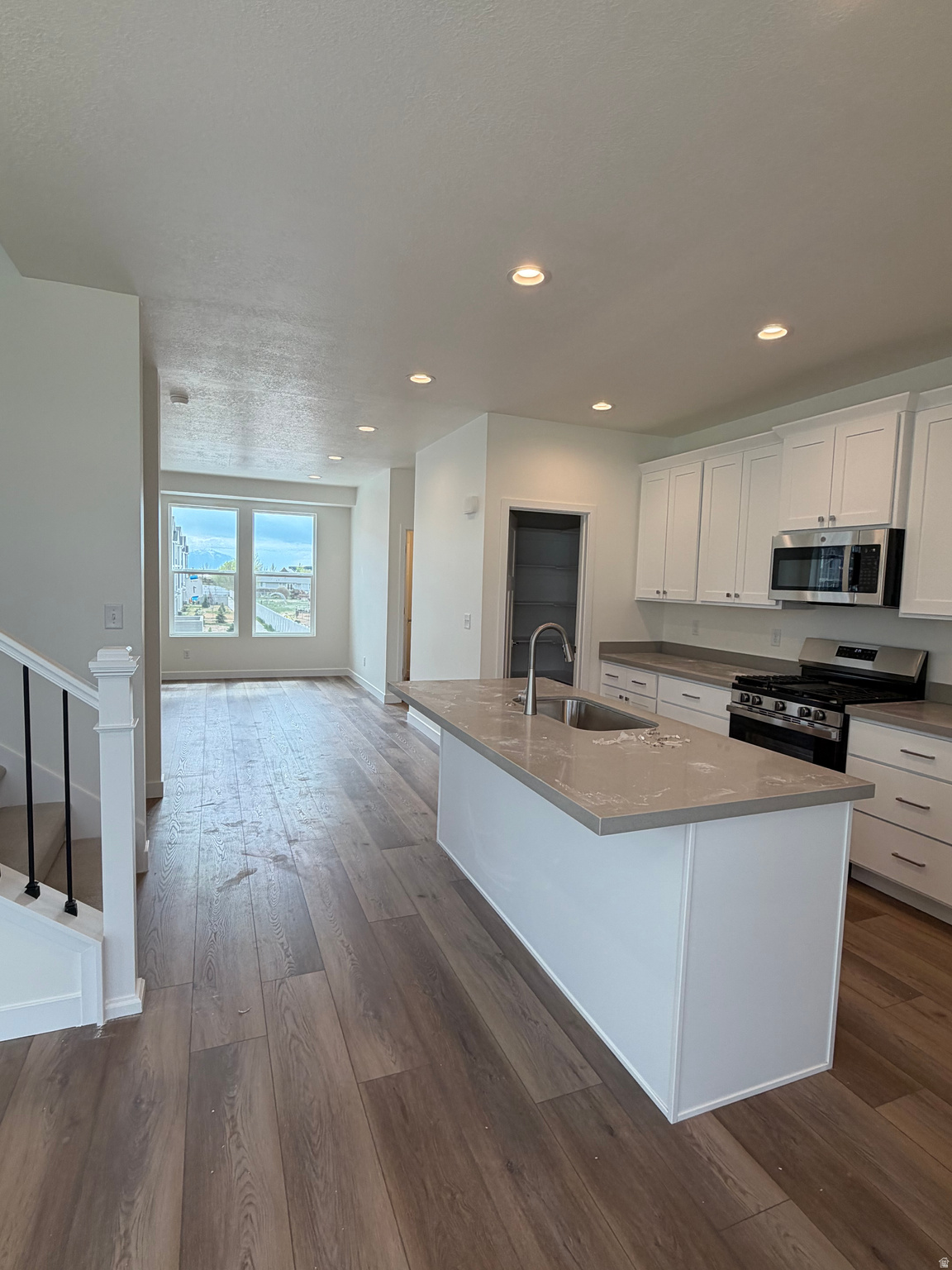 TAYSIDE FARMS - Residential