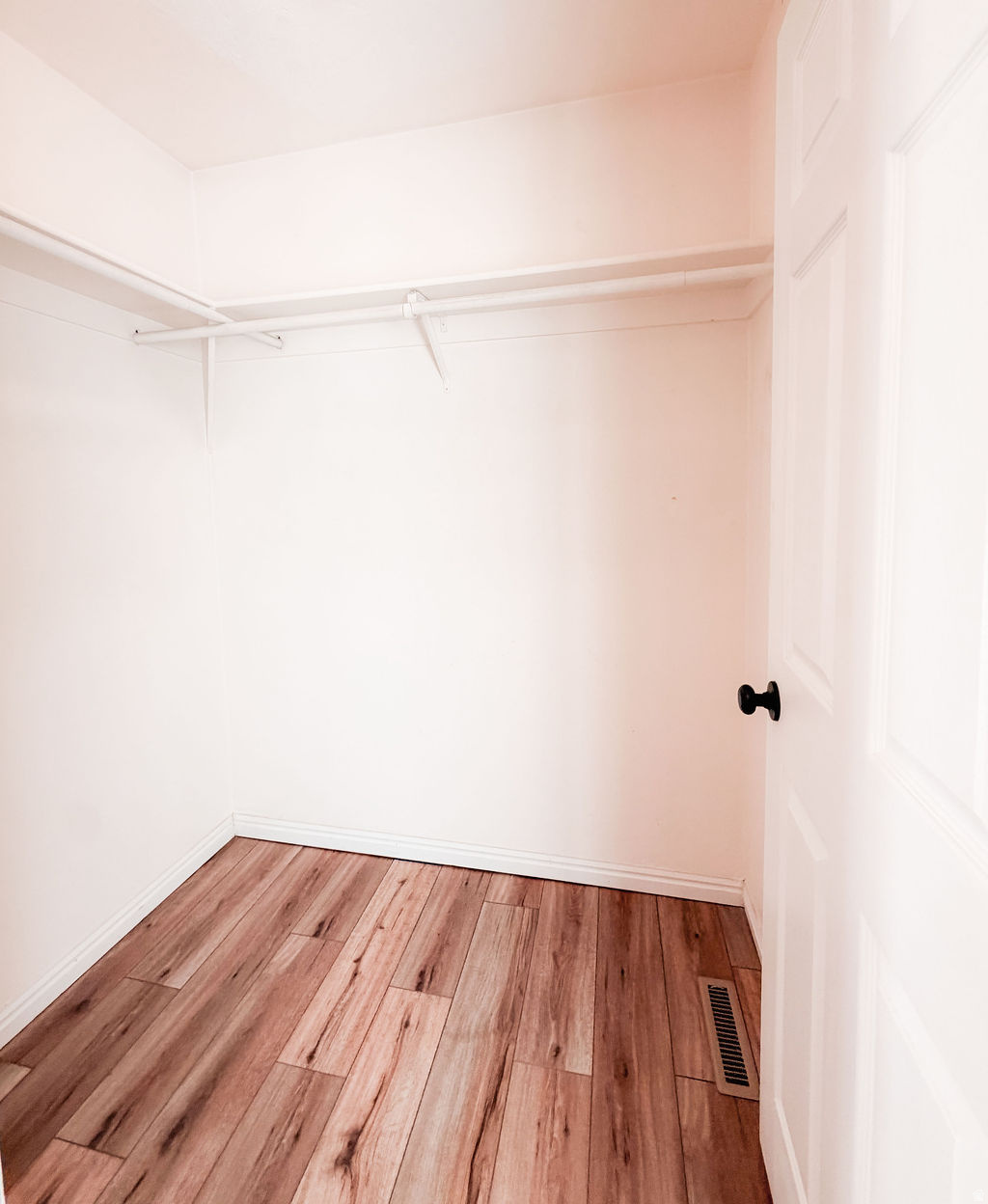 MEADOW VILLAGE SUBDIVISION - Residential