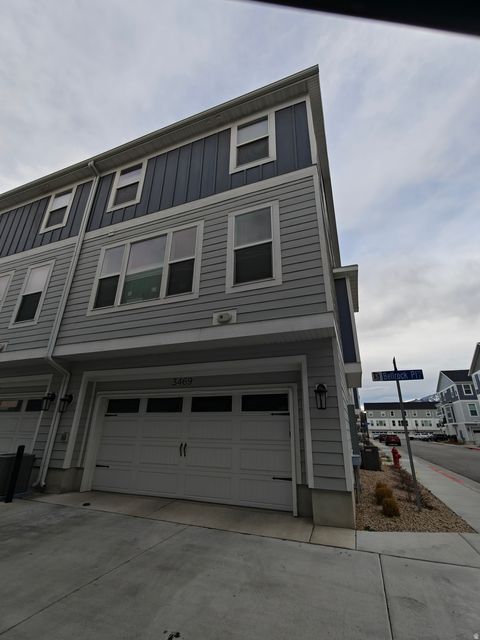 Tiny photo for 3469 S BELLROCK PL E #5, South Salt Lake, UT 84115 (MLS # 2141387)