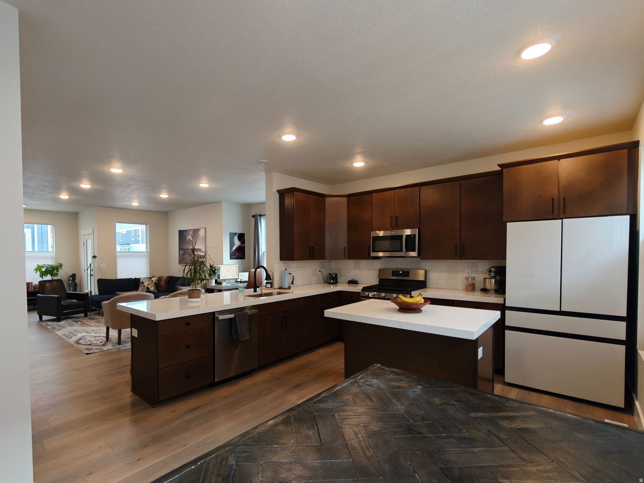 PRESTWICK - Residential