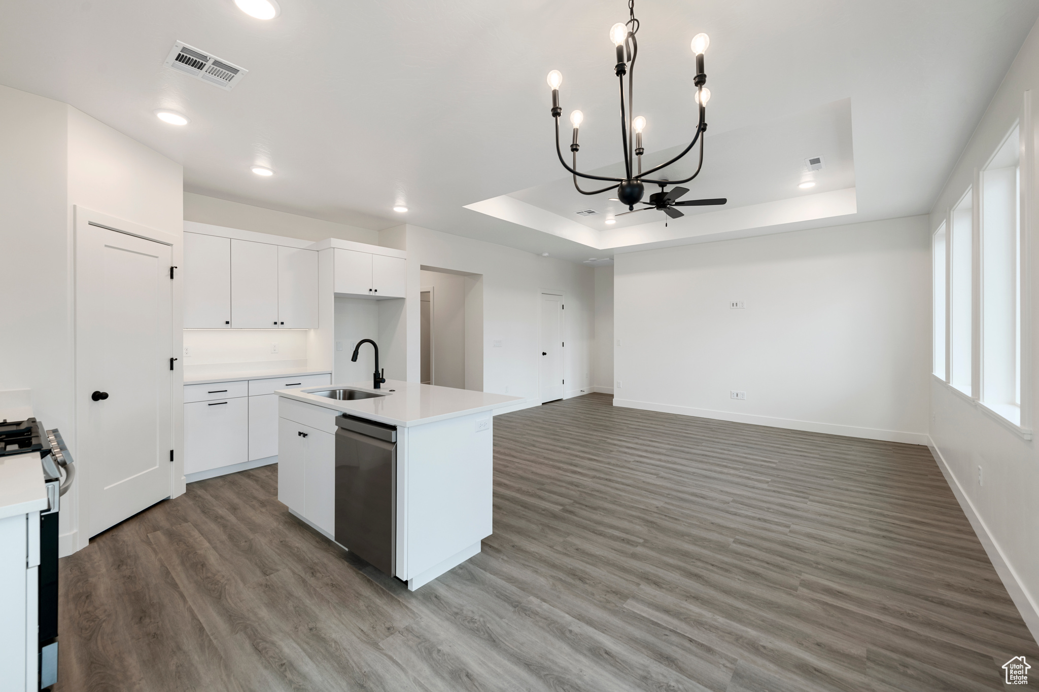 ROSE VILLAGE - Residential Income