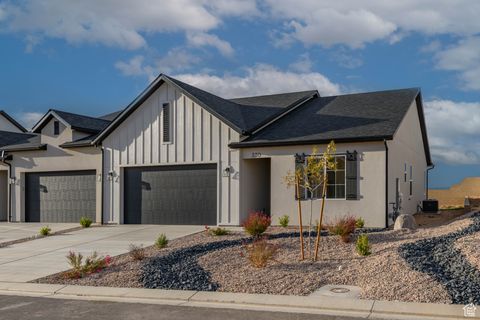 Homes For Sale - 330 W Rosie Loop #45E<br/> Cedar City, UT 84720