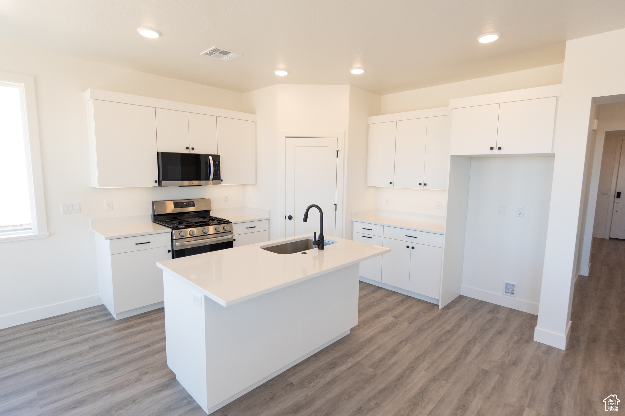 ROSE VILLAGE - Residential Income