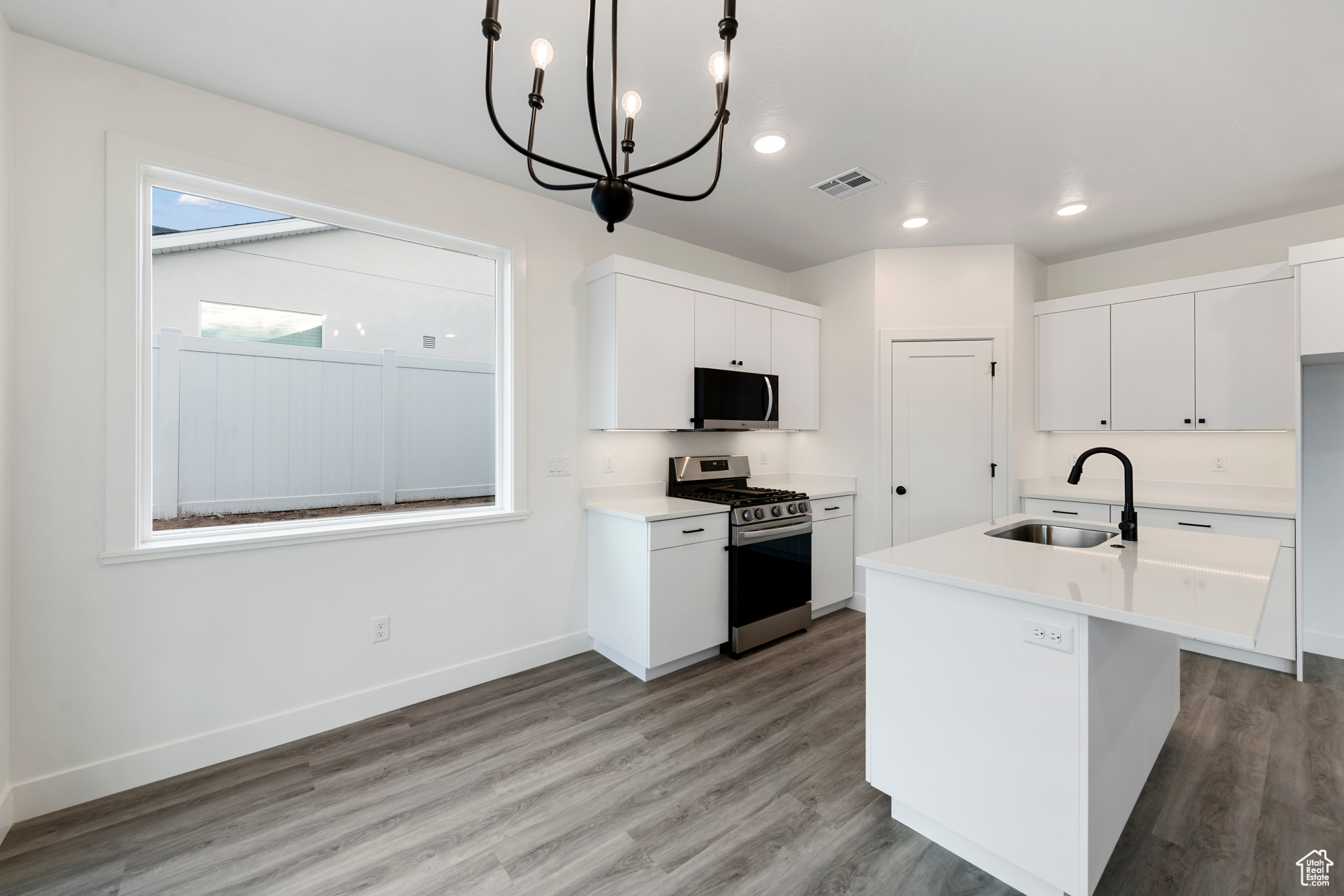 ROSE VILLAGE - Residential Income