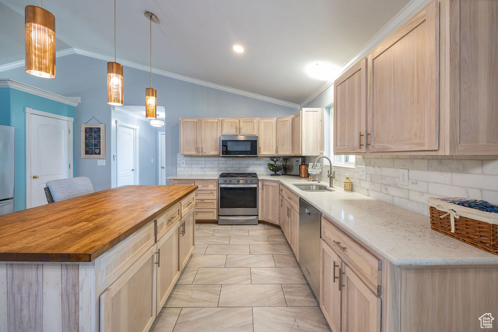 DAVIS FARMS WEST #2 - Residential