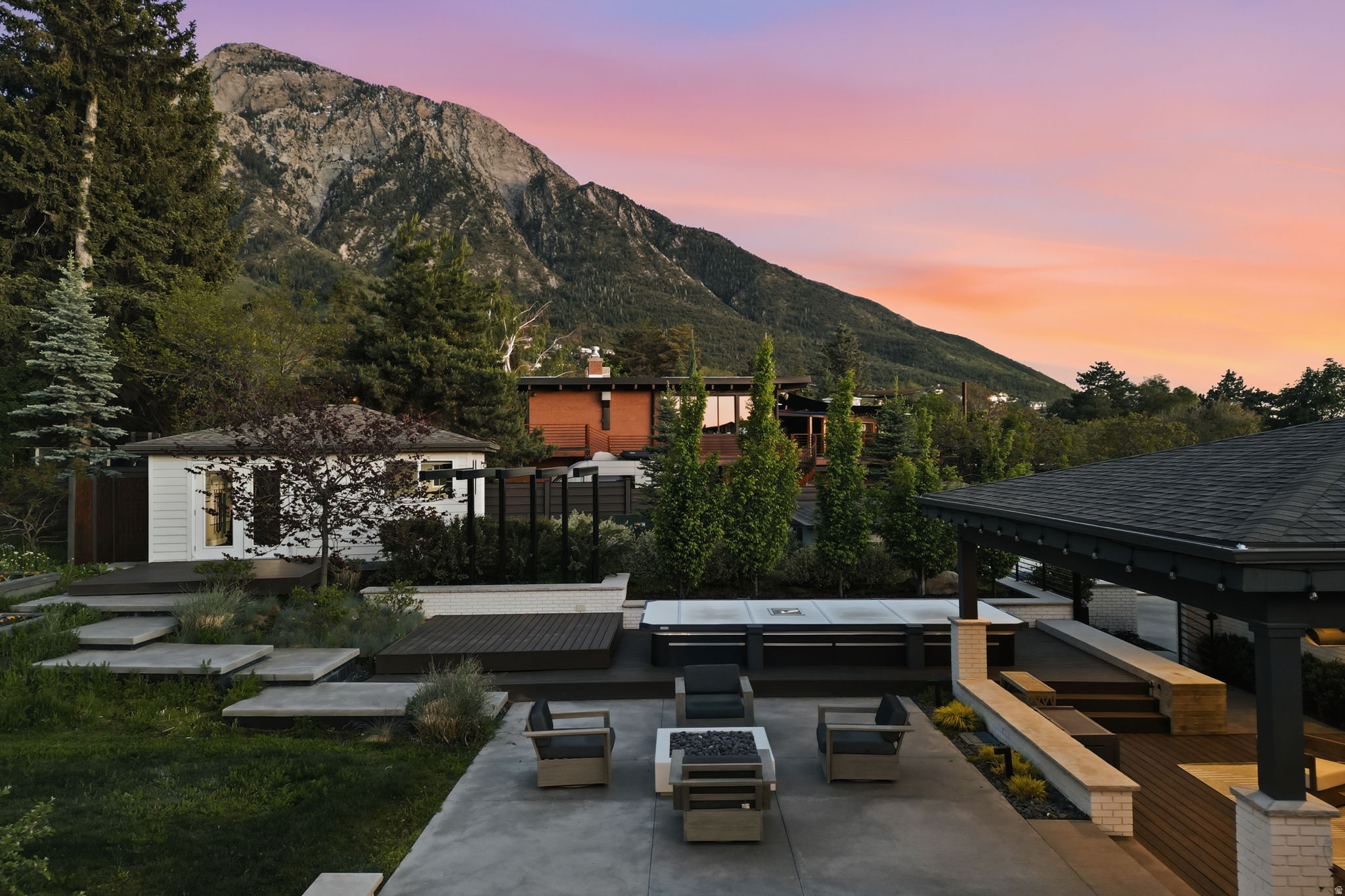 MT. OLYMPUS PARK #3 - Residential