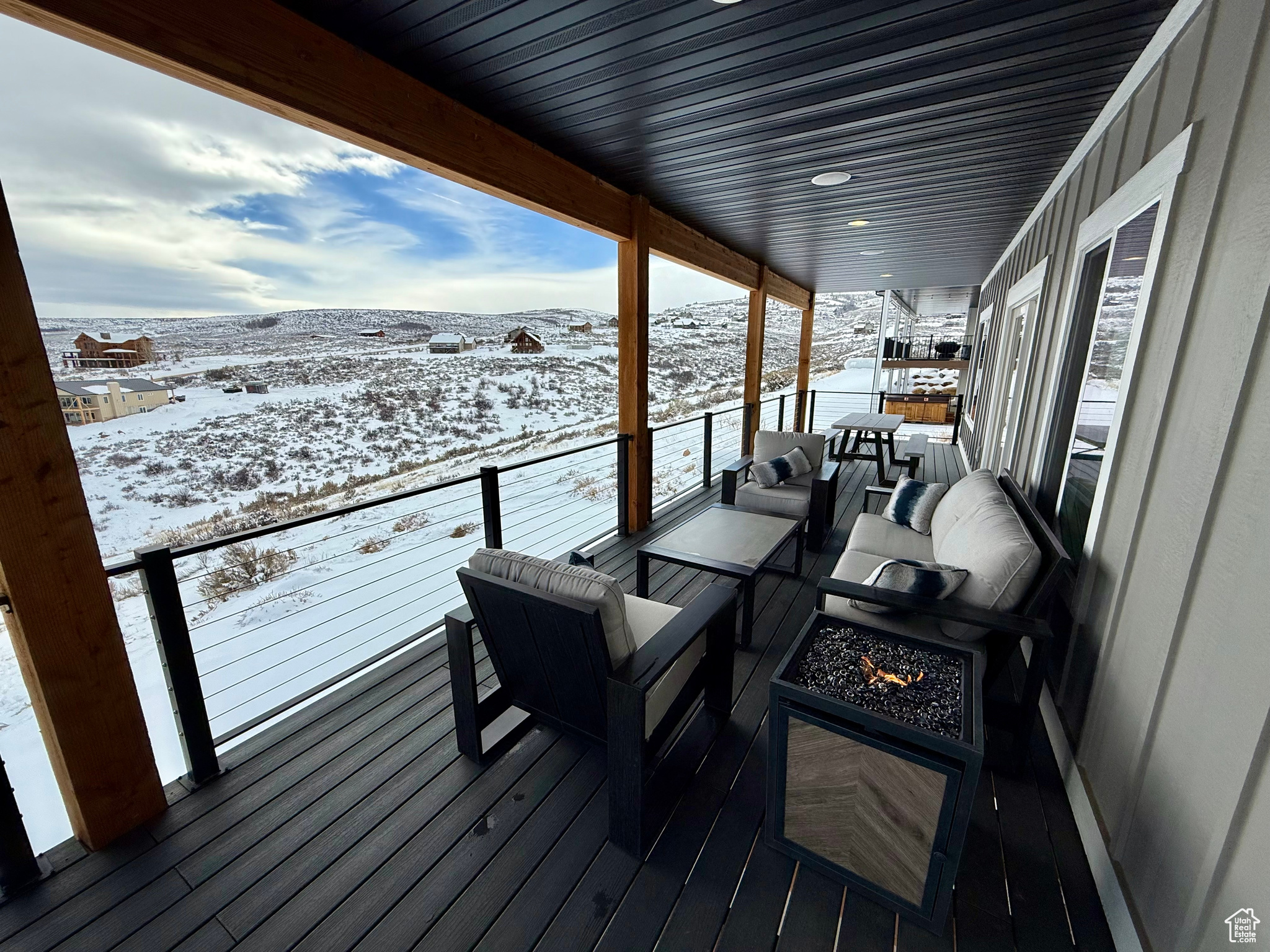 3153 S Country Club Way, Garden City, Utah image 25