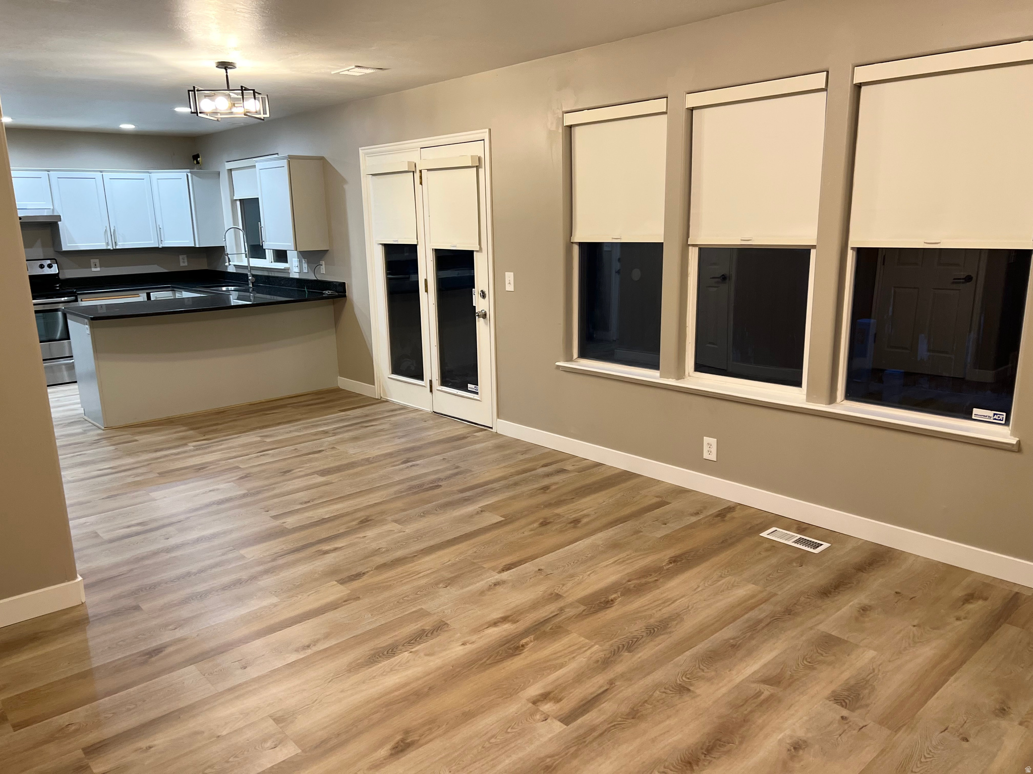 ASPENS CONDOMINIUMS - Residential