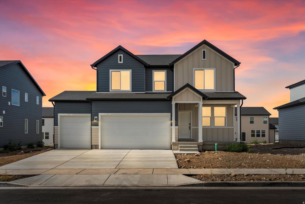 Photo of 353 W 630 N #19, Tooele, UT 84074 (MLS # 2119900)