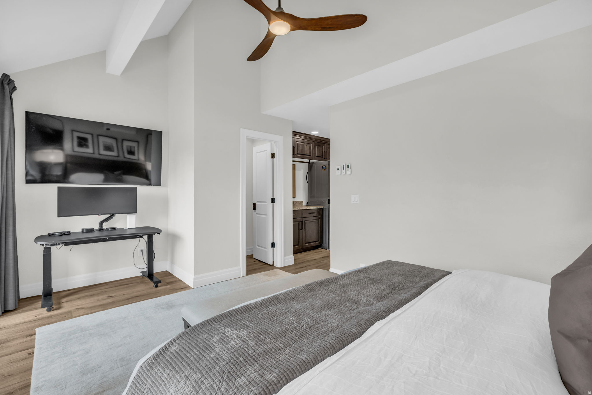 RACQUET CLUB VILLAGE SUB - Residential