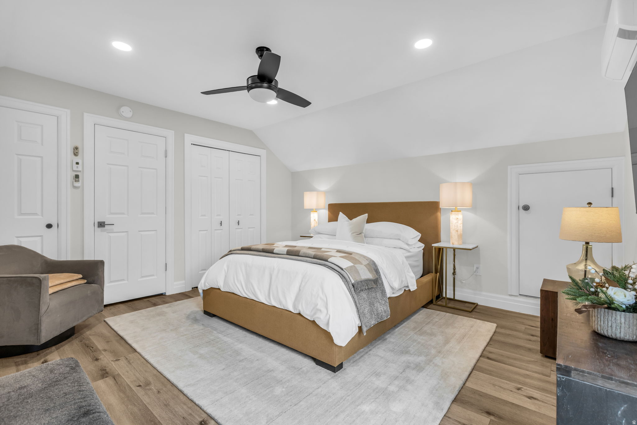 RACQUET CLUB VILLAGE SUB - Residential