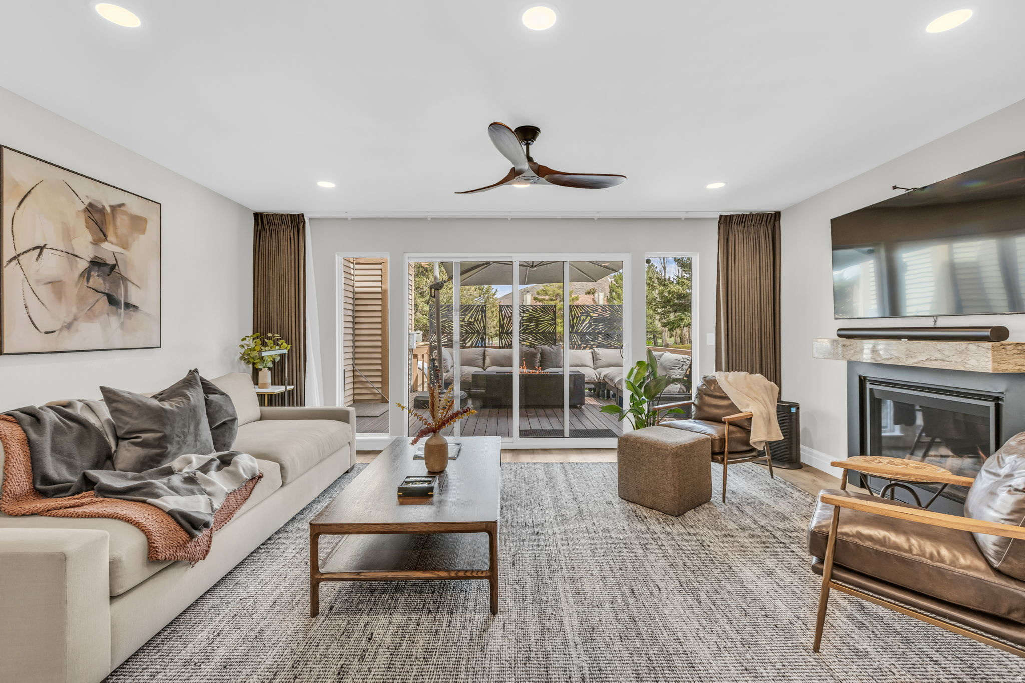 RACQUET CLUB VILLAGE SUB - Residential