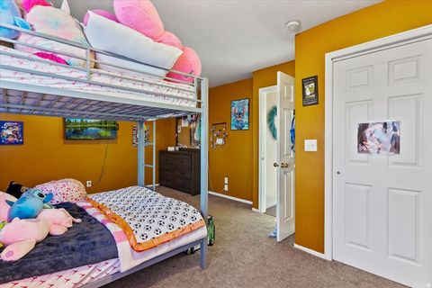 Tiny photo for 2377 W 2120 N, Clinton, UT 84015 (MLS # 2127136)