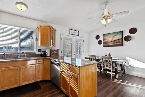 Tiny photo for 2377 W 2120 N, Clinton, UT 84015 (MLS # 2127136)