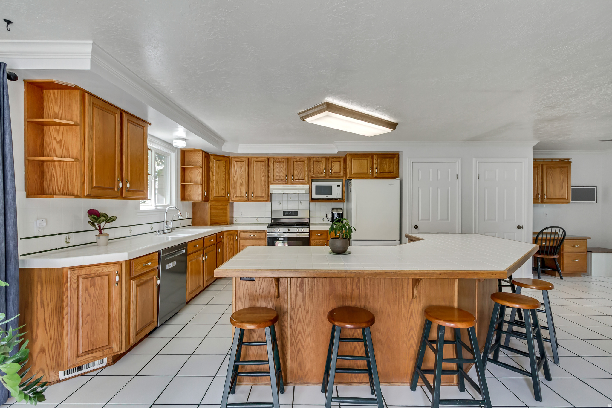 SANDY HEIGHTS SOUTH - Residential