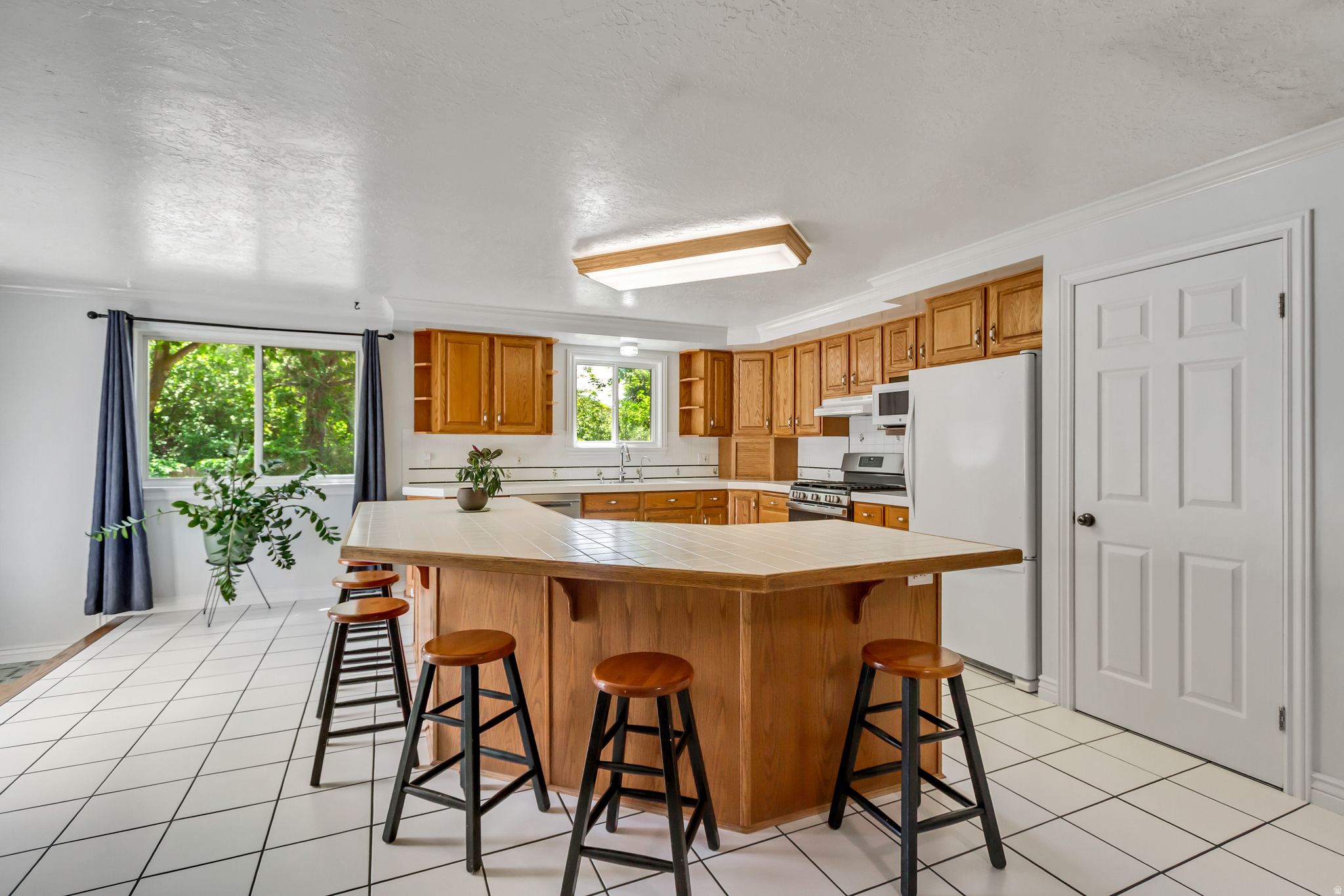 SANDY HEIGHTS SOUTH - Residential