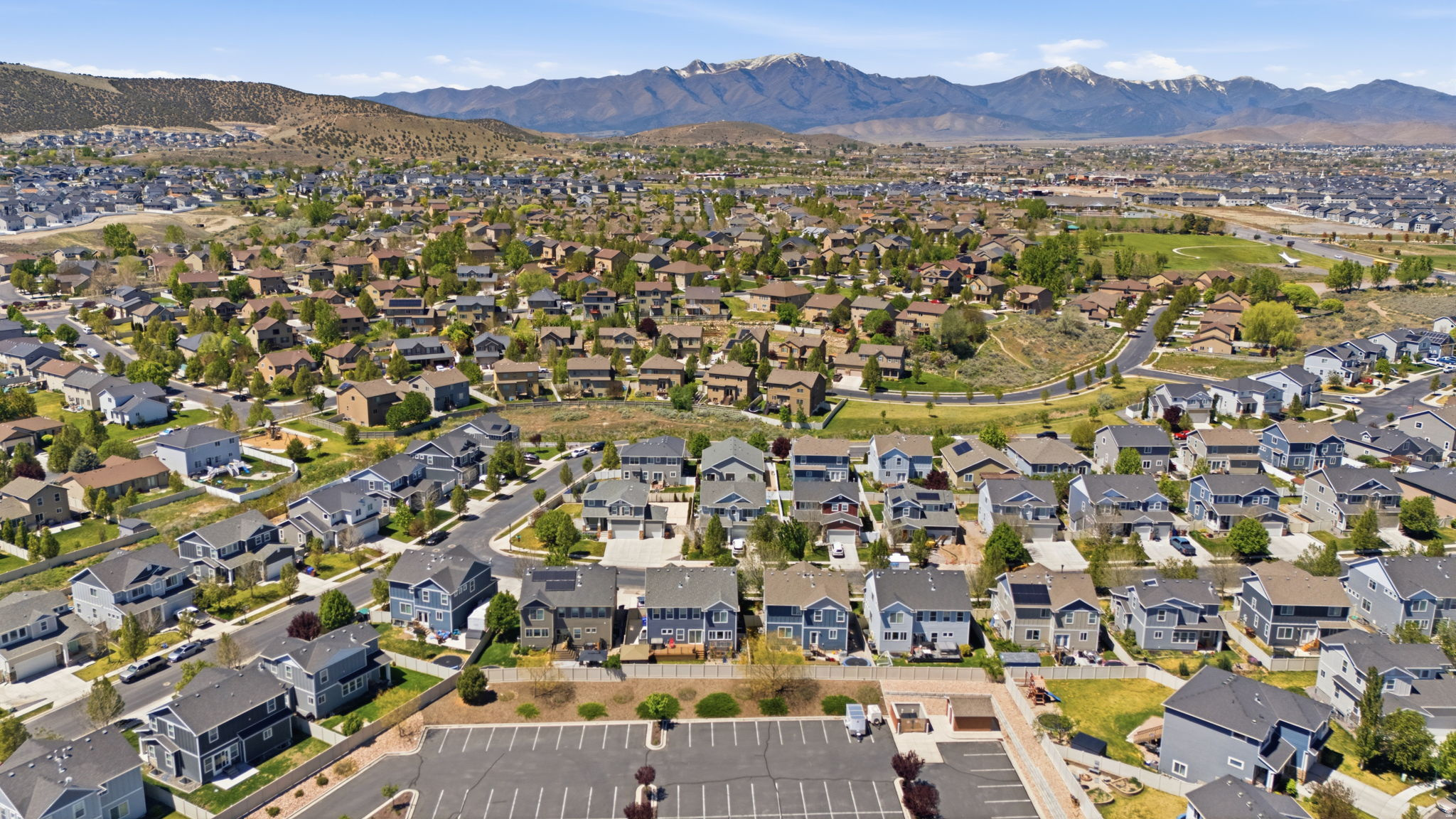 SILVER LAKE - Residential