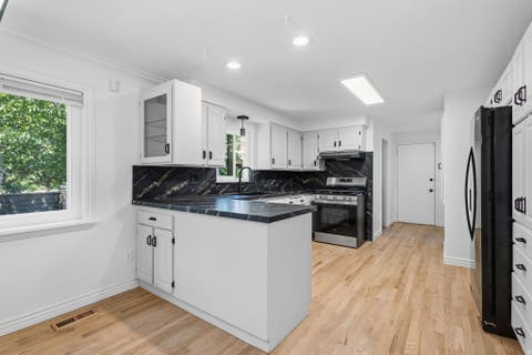 Tiny photo for 358 W 1200 N, Mapleton, UT 84664 (MLS # 2176887)
