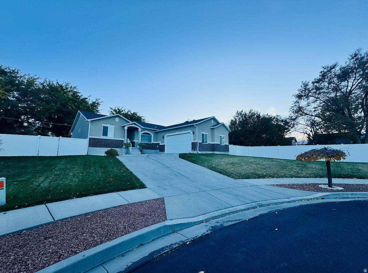 OLD FARM STATION - Residential