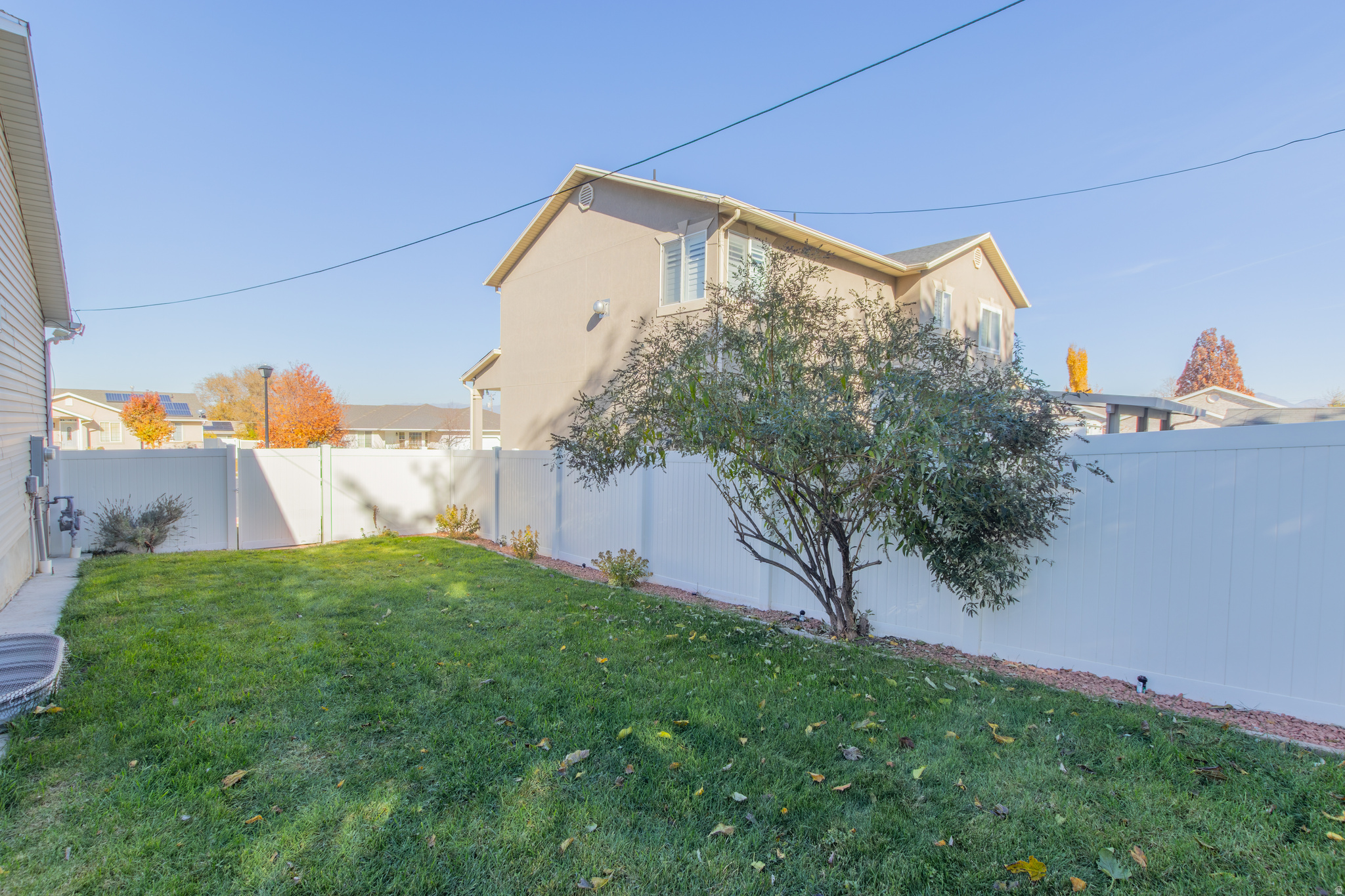 OLD FARM STATION - Residential