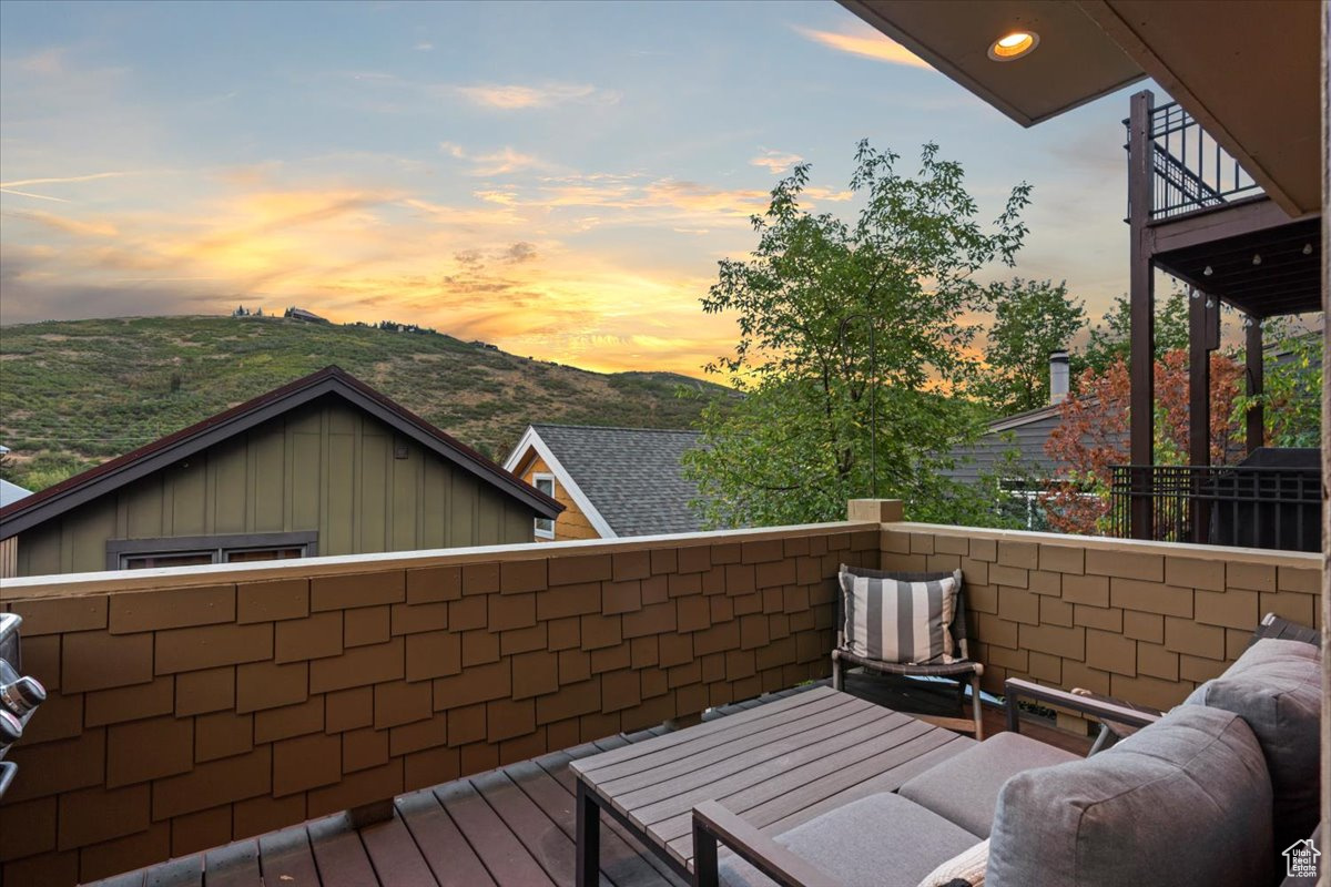 SNYDERS ADDITION - Residential