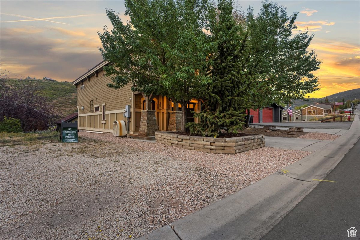 SNYDERS ADDITION - Residential