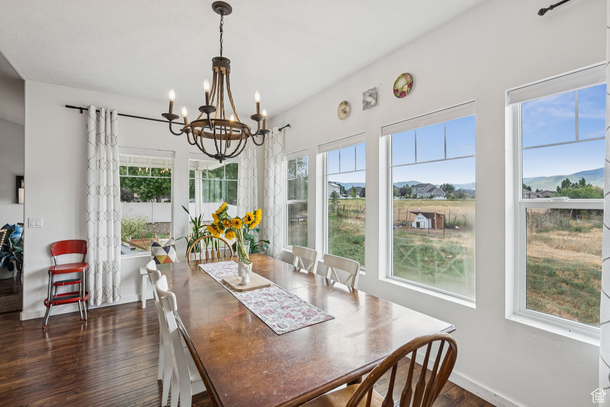 Heber City, Utah 84032, United States, 6 Bedrooms Bedrooms, ,4 BathroomsBathrooms,Residential,Active,177181