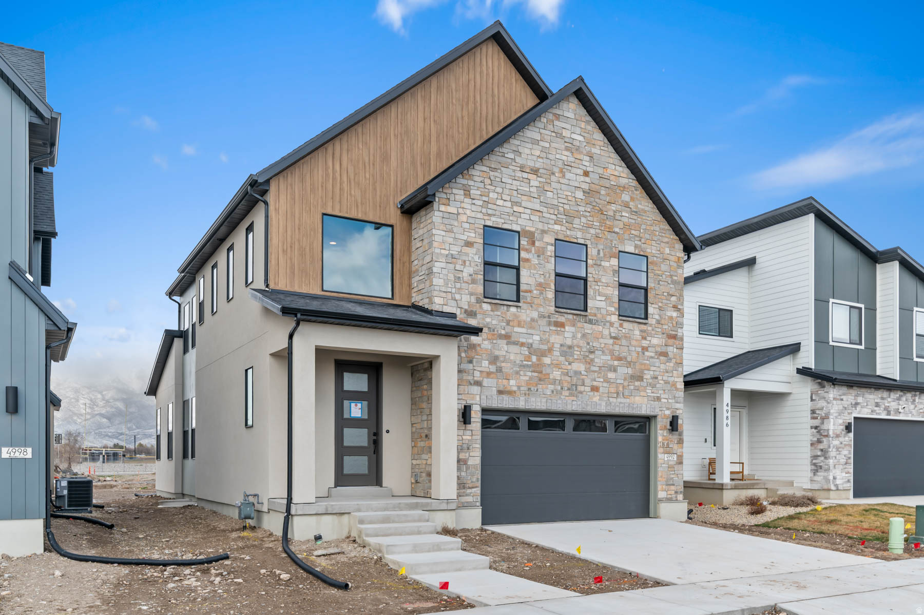 RIDGEVIEW SCANDIA COTTAGE 486 - Residential