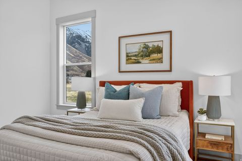 Tiny photo for 1096 N 1000 E, Mapleton, UT 84664 (MLS # 2127857)