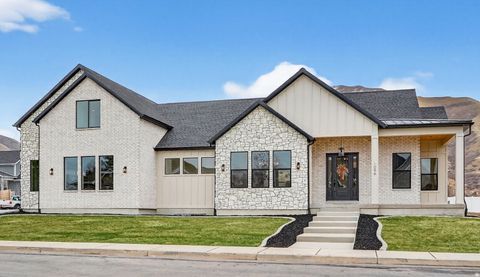 Tiny photo for 1096 N 1000 E, Mapleton, UT 84664 (MLS # 2127857)