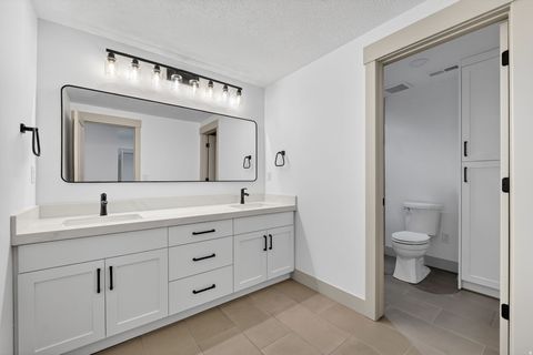 Tiny photo for 1096 N 1000 E, Mapleton, UT 84664 (MLS # 2127857)