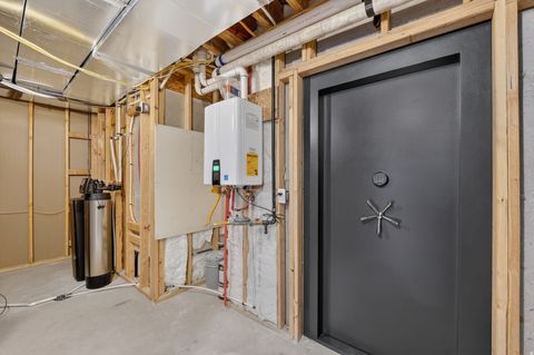 Tiny photo for 1096 N 1000 E, Mapleton, UT 84664 (MLS # 2127857)