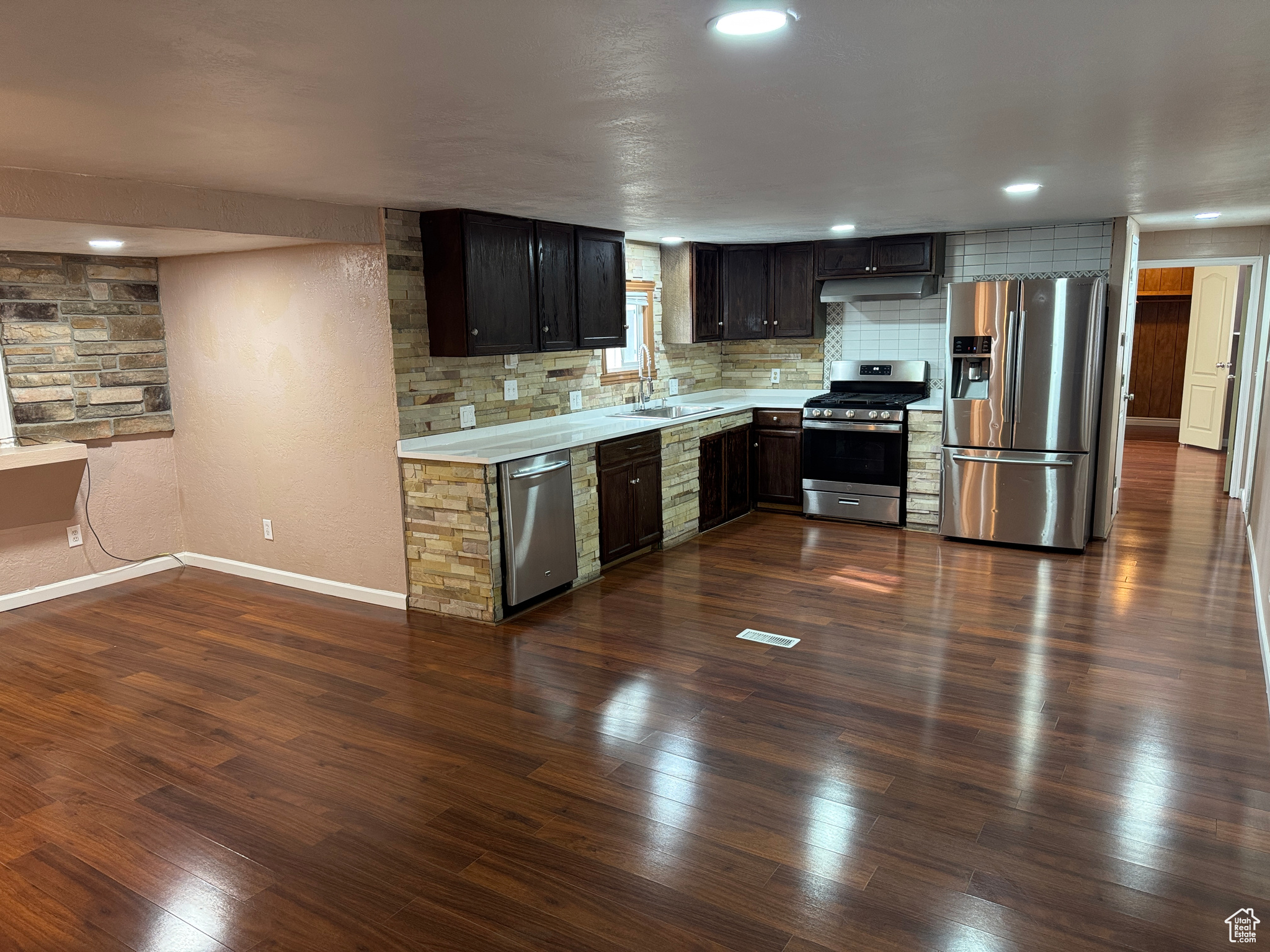 731 W Little Matterhorn Dr #320, Taylorsville, Utah image 3