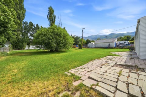 Tiny photo for 445 E 200 N, Kaysville, UT 84037 (MLS # 2172369)