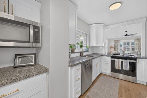 Tiny photo for 445 E 200 N, Kaysville, UT 84037 (MLS # 2172369)