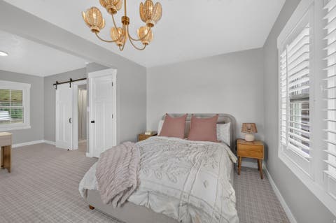 Tiny photo for 445 E 200 N, Kaysville, UT 84037 (MLS # 2172369)