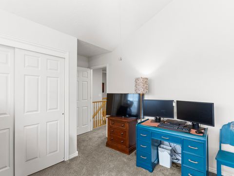 Tiny photo for 184 PARK SHADOWS CIR, Bountiful, UT 84010 (MLS # 2123446)