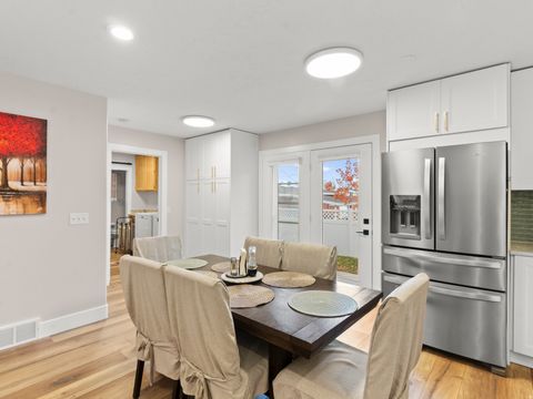 Tiny photo for 184 PARK SHADOWS CIR, Bountiful, UT 84010 (MLS # 2123446)