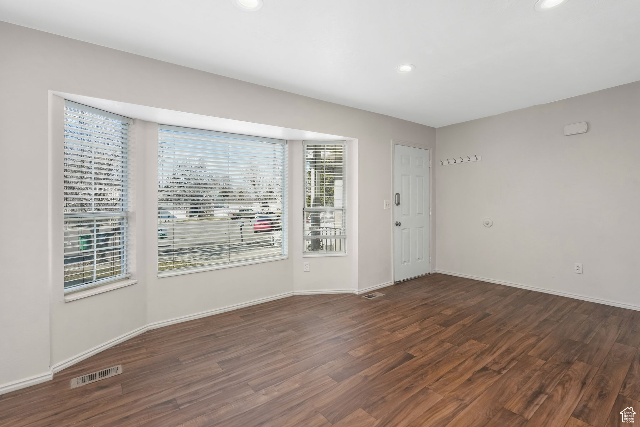 196 E Handcart Way, Sandy, Utah image 8