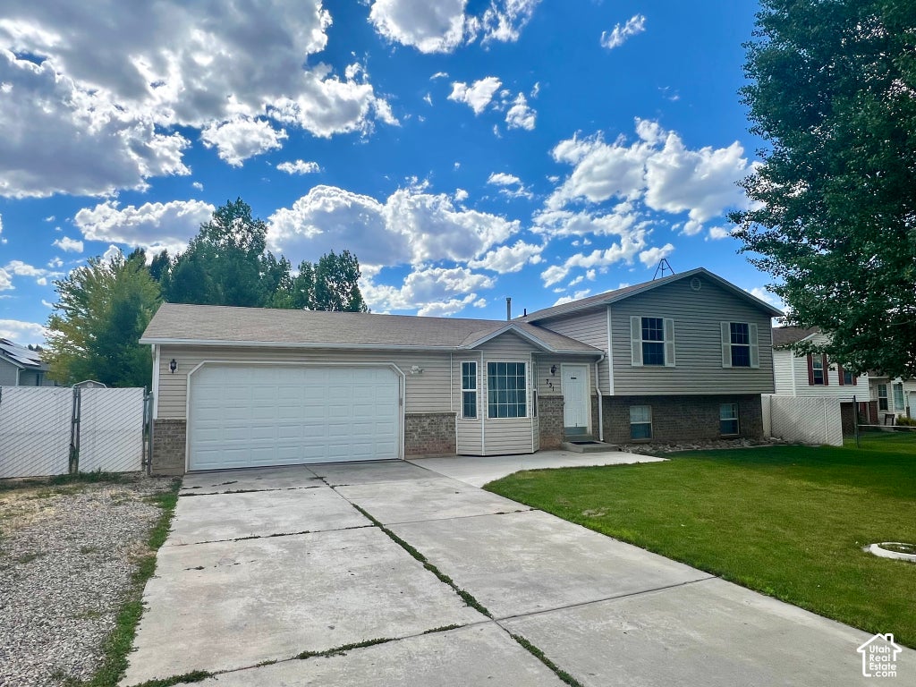 Photo of 731 N 280 W, Santaquin, UT 84655 (MLS # 2193208)